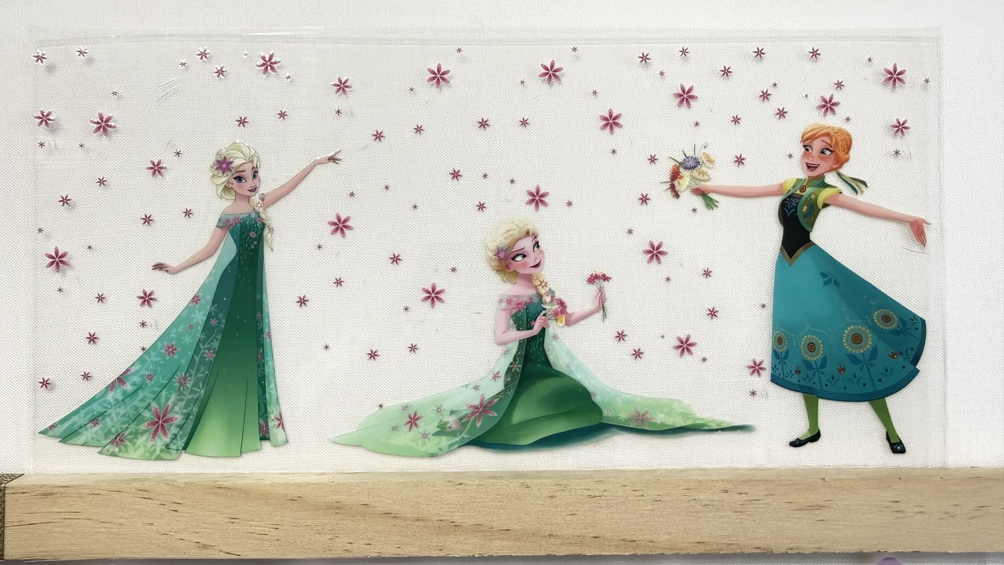 Ana, Elsa, Olaf - Frozen