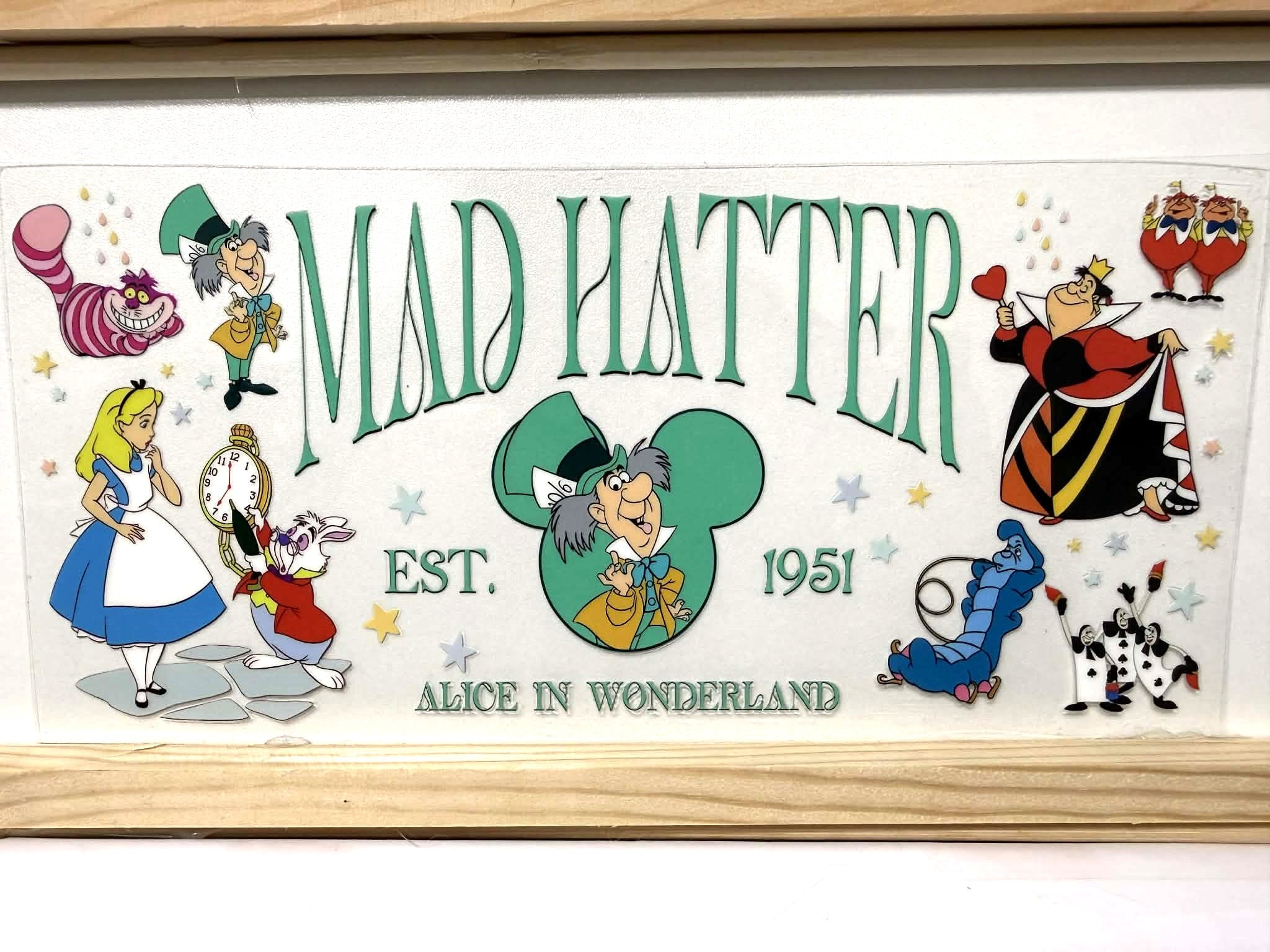 16oz - Alice in Wonderland