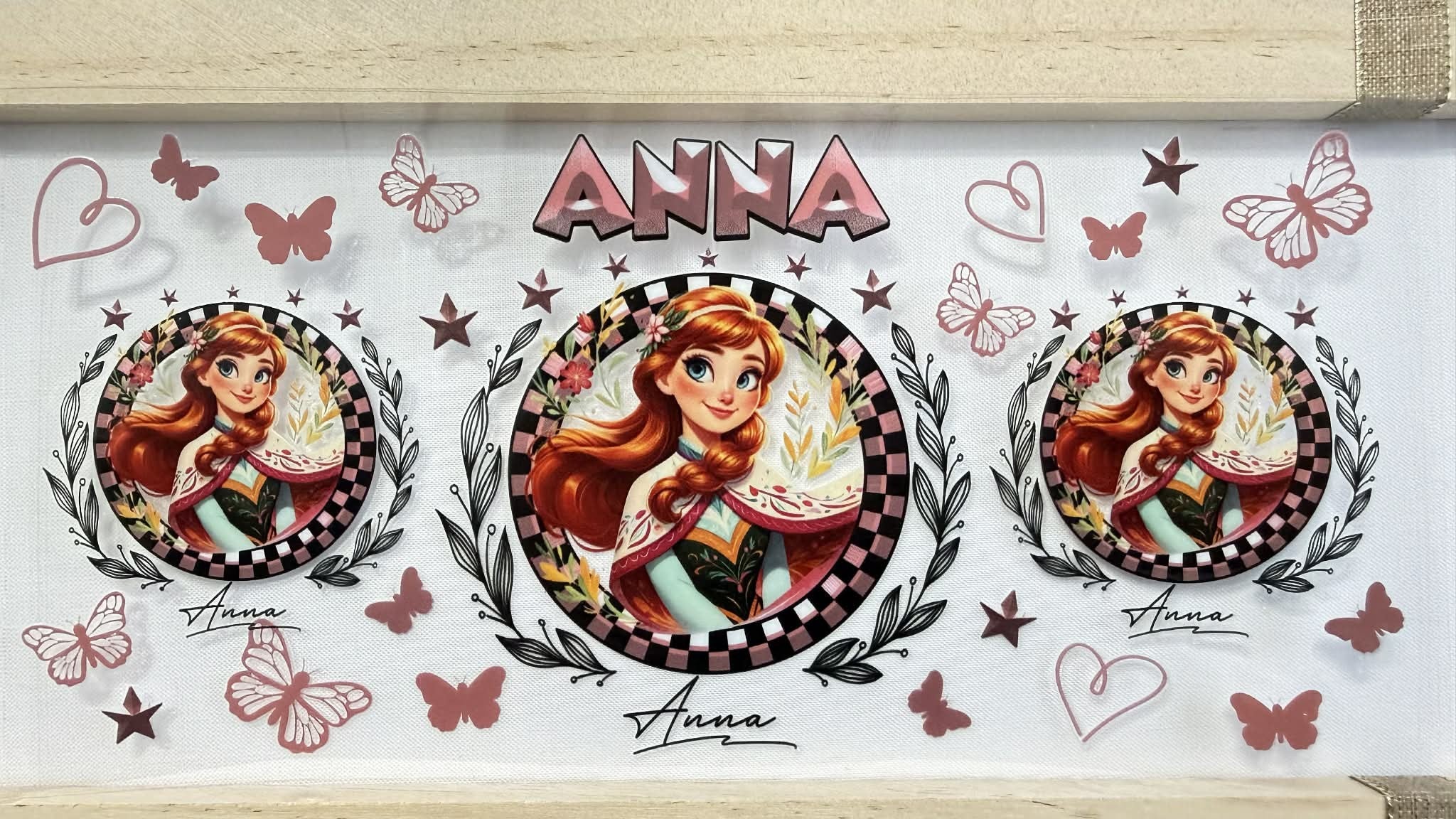 Ana, Elsa, Olaf - Frozen