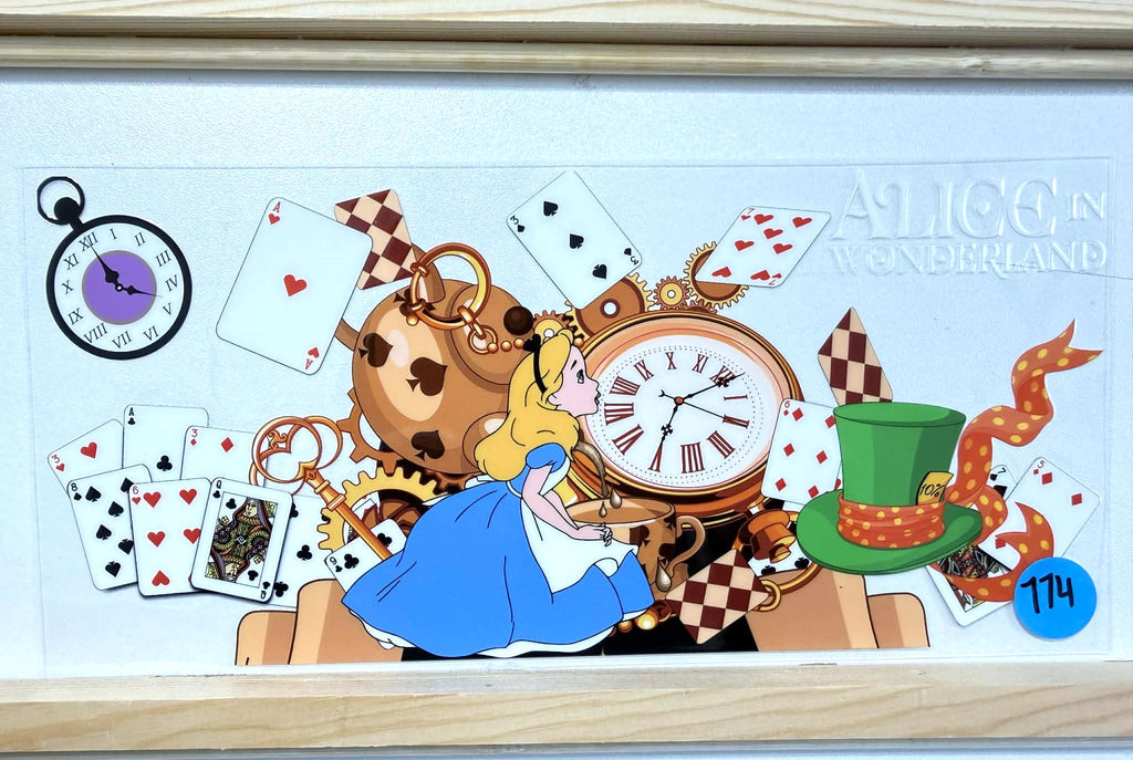 16oz - Alice in Wonderland